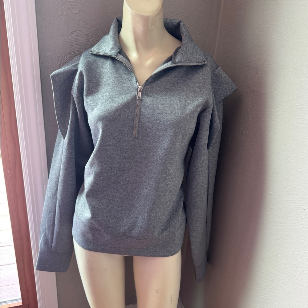 Addison Bay quarter zip collared pullover fancy shoulders/sleeves size small